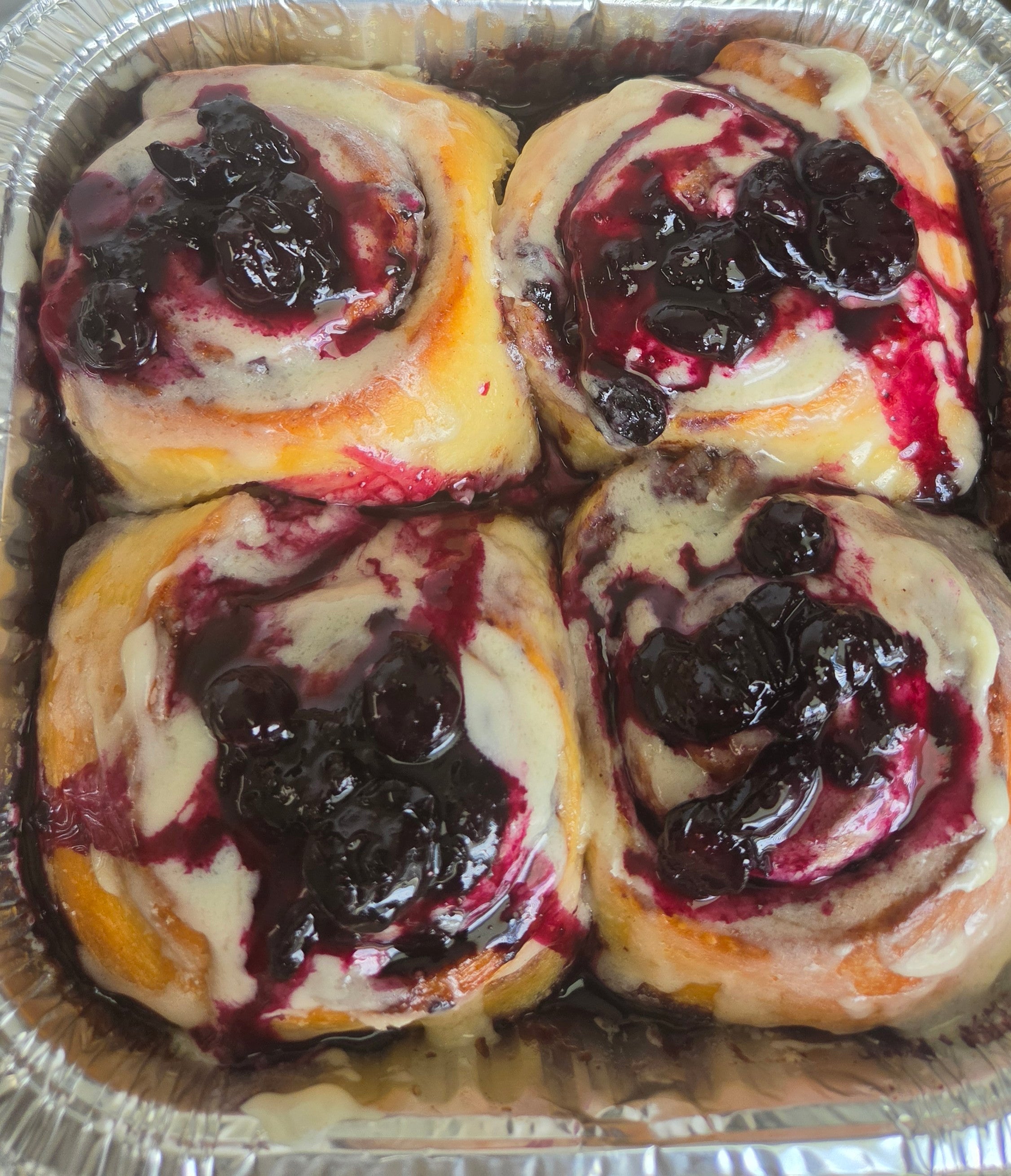 This roll is swirled with sweet blueberry filling and finished with our smooth vanilla glaze for the perfect balance of fruity and comforting.